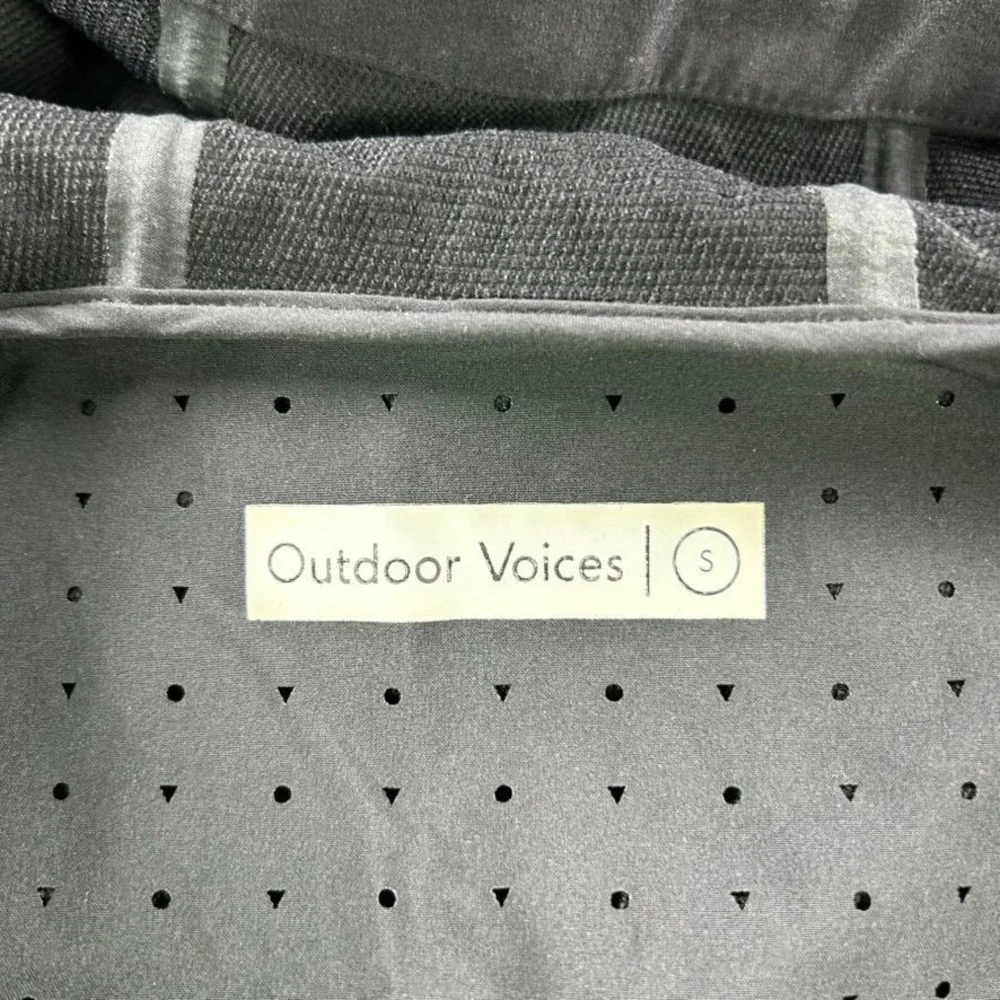 Outdoor Voices Black Full Zip Hooded Jacket Men Small Lightweight Athleisure Gym